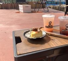 Mulberry Sparkling Water