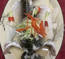 Steamed Clearwater Carp with Oil and Salt