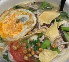 Three Delicacies Rice Noodles