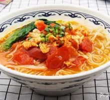Tomato and Egg Noodles