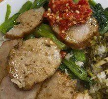 Pork Leg and Meat Roll Rice