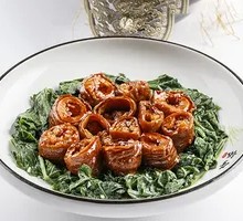 Braised Intestine Rice with Three Side Dishes