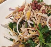 Sesame Oil Torn Chicken