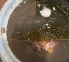 Four Seasons Pork Bone Soup