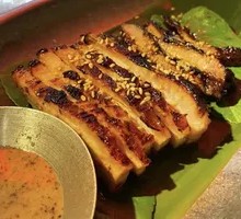 Charcoal-grilled Pork Neck Meat