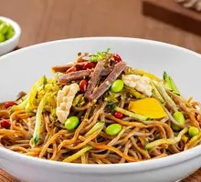 Sesame Sauce Beef Buckwheat Noodles