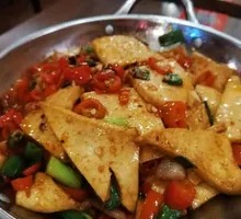 Stir-fried Tofu with Pork