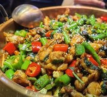 Spicy Frog with Green Pepper and Perilla