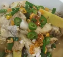 Stir-fried Grass Carp with Green Pepper