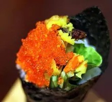 Red Crab Roe Hand Roll
