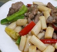 Lotus Stem Stir-Fried with Beef