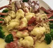 Cheese Vermicelli Baked Boston Lobster