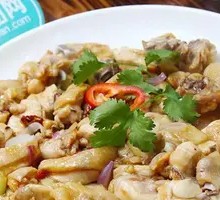 Braised Chicken with Red Onion