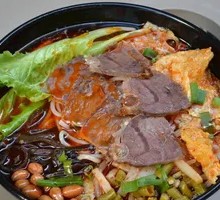 Beef Shank Dry Mixed Snail Noodles