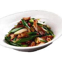 Wild Onion Stir-Fried with Preserved Pork
