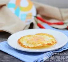 Fried Egg Snail Noodles