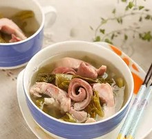 Preserved Vegetable and Pig's Trotter Soup