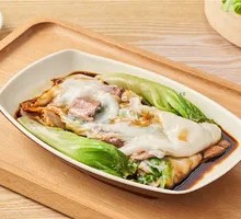 Egg and Pork Rice Noodle Roll