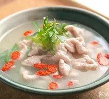 Goji Berry and Pork Slice Soup