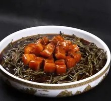 Braised Pork with Dry Beans