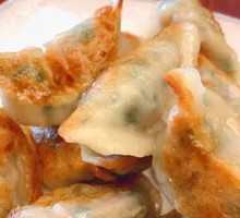 Mutton Pan-Fried Dumplings