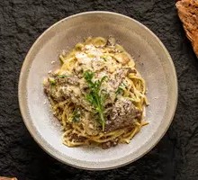 Spinach Mustard Seed Beef Pasta