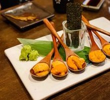Sea Urchin Sashimi