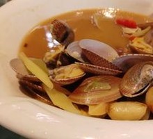 Chaozhou-Style Steamed Clams