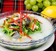 Clear Soup with Bean Sprouts