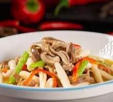 Stewed Pig's Trotter with Fresh Mushrooms