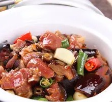 Braised Pork Trotter with Asparagus Greens