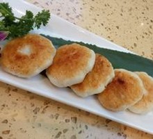 Pan-fried Squid Cakes