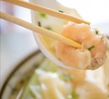 Fresh Shrimp Wonton Noodles