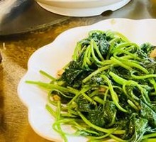 Stir-Fried Sweet Potato Leaves
