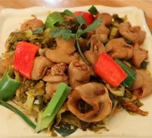 Sour Cabbage Stir-Fried Intestines