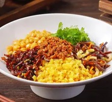 Meat Sauce with Mushroom Noodles