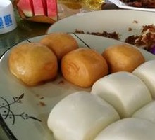 Yuan Yang Steamed Bun