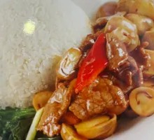 Fresh Mushroom Stir-Fried Beef Rice