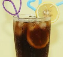 Ice-Cold Lemon Coke