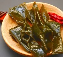 Refreshing Seaweed Knots