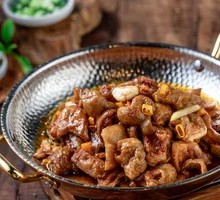 Sour Cabbage with Pork Intestines