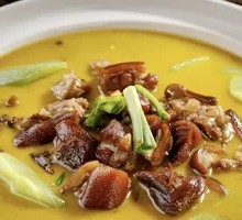 Braised Cured Pork Trotter