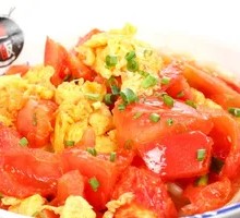 Tomato and Egg Stir-Fry