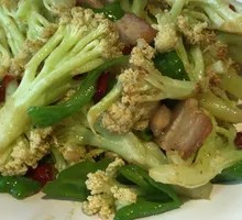 Large Cauliflower Dish