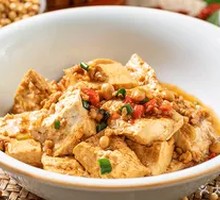 Braised Tofu with Hands-Broken Texture