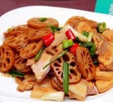 Braised Lotus Root with Stir-fried Pork