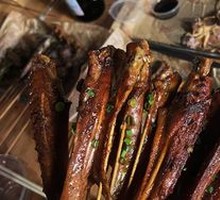 Signature Roast Goose Wings