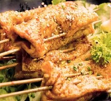 Charcoal-grilled Tofu Skin with Garlic Sauce