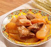 Stewed Beef Brisket and Beef Tendon with Turnip