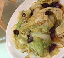 Sour Stir-Fried Napa Cabbage